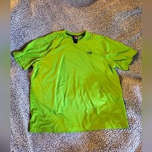 North Face Mens XXL electric hot green dry wick lightweight performance tee.